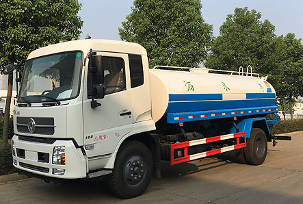 東風(fēng)后八輪攪拌車(8方10方)